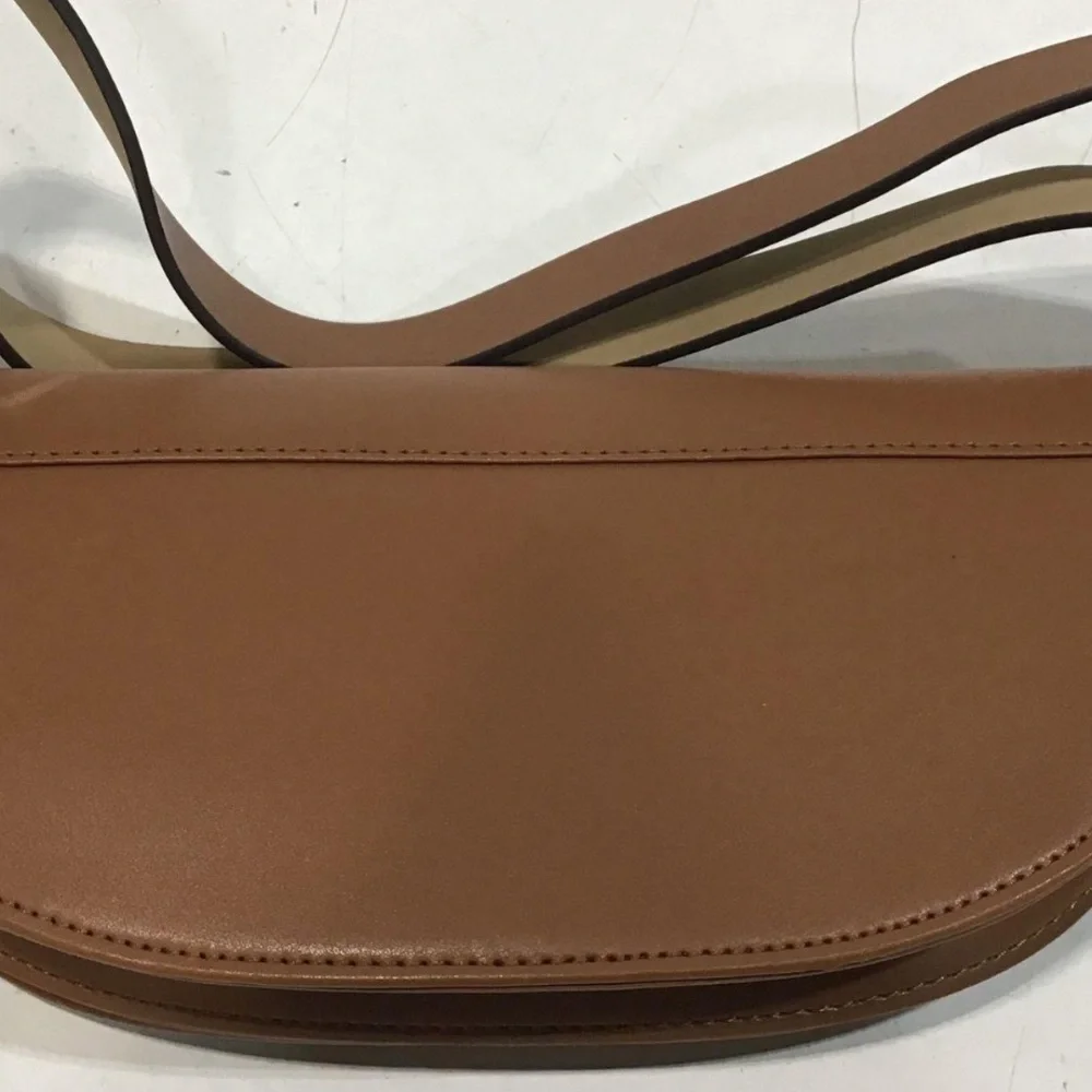 NEW!! Women’s Michael Kors Tan Leather Belt Bag with Gold Logo